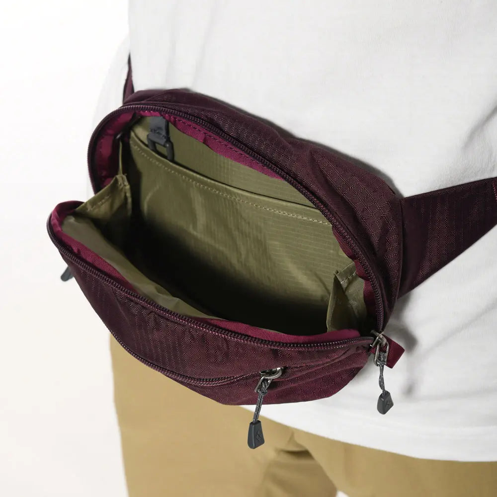 mont-bell: Delta Gusset Pouch M