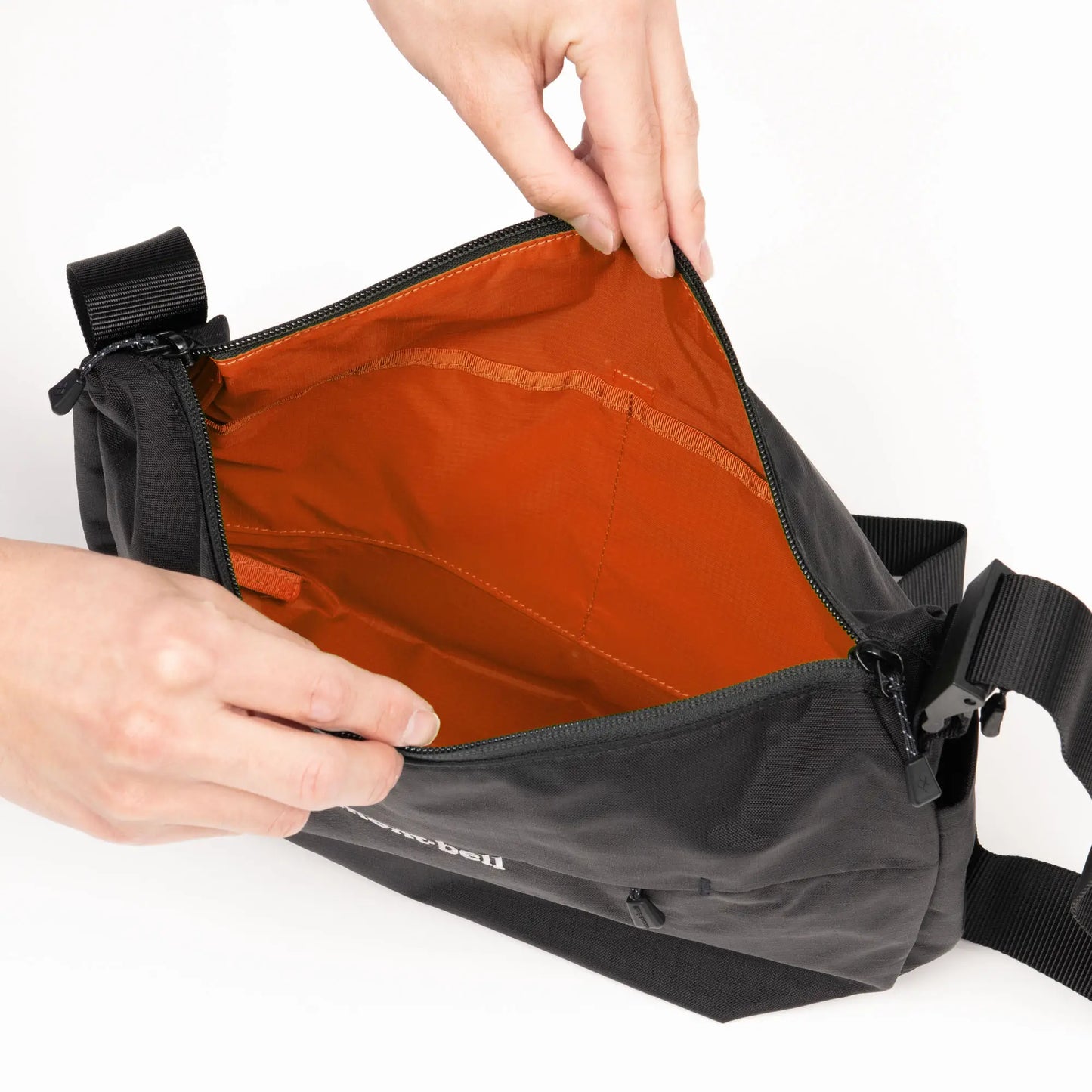 mont-bell: Bernina Shoulder S