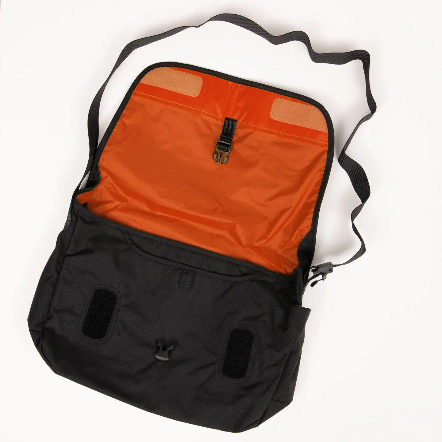 mont-bell: Bernina Flap Shoulder L