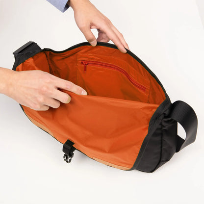 mont-bell: Bernina Flap Shoulder L