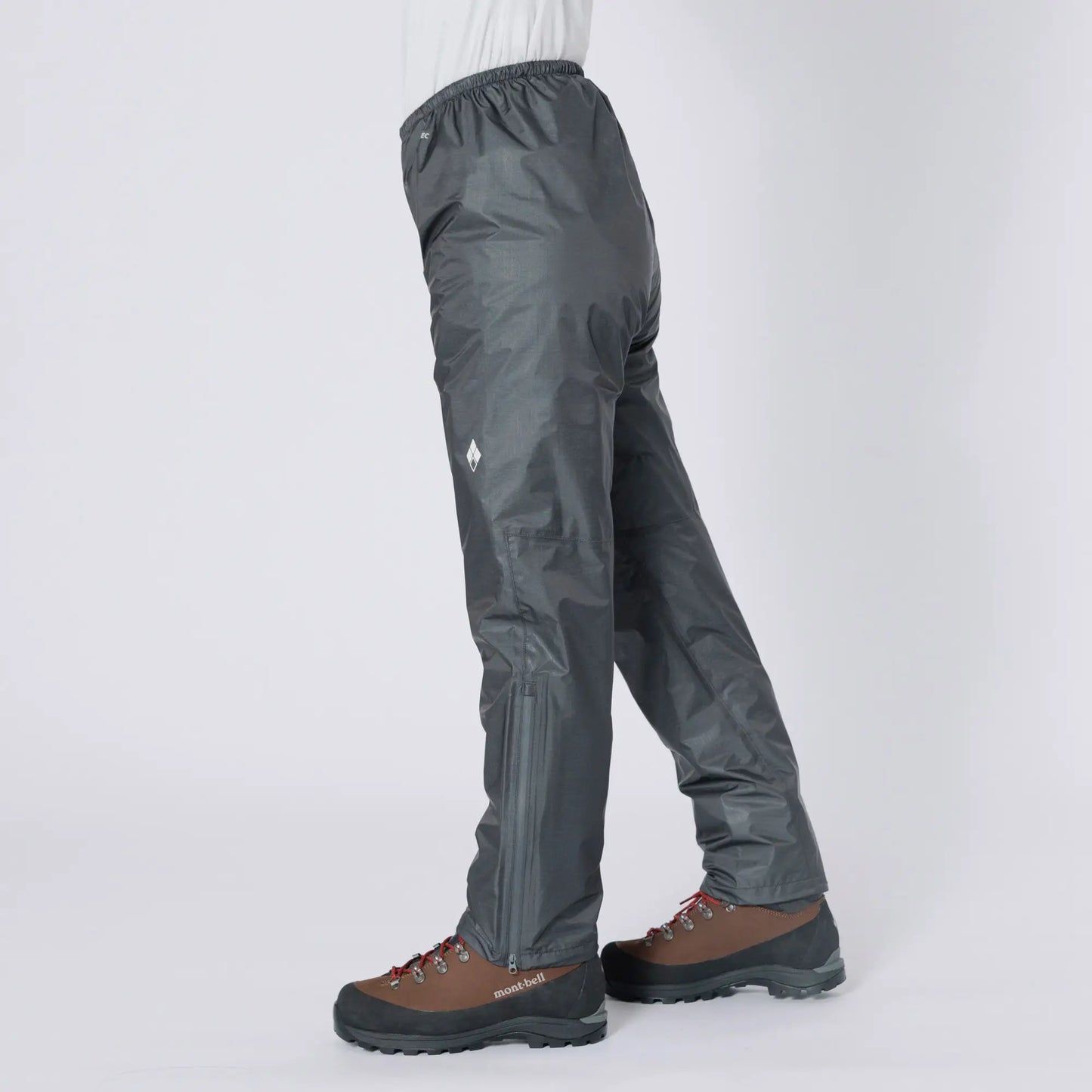 mont-bell: SUPER DRY-TEC U.L. Rain Pants Women's