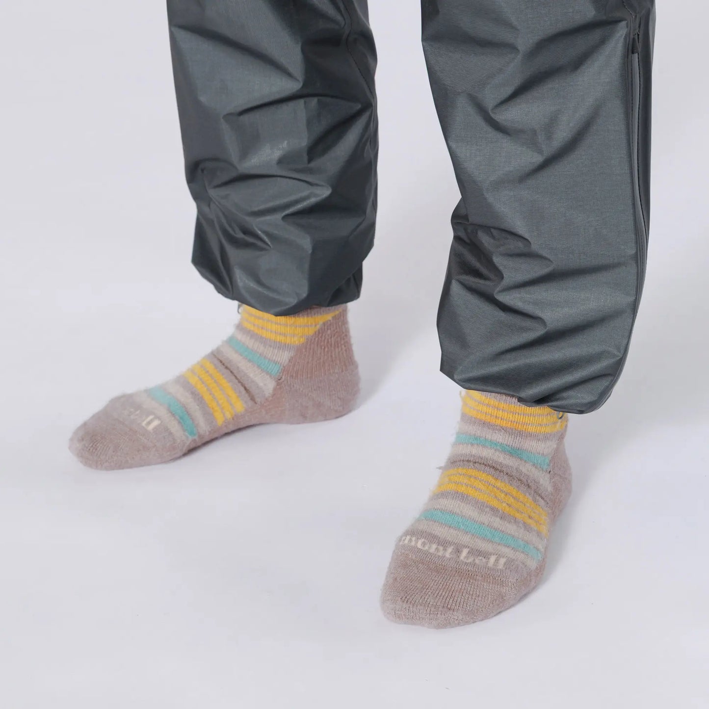 mont-bell: SUPER DRY-TEC U.L. Rain Pants Women's