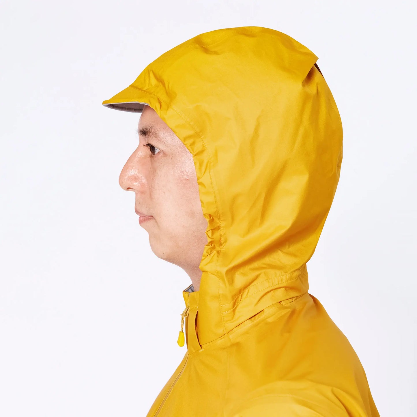 mont-bell: U.L. Cycling Rain Jacket