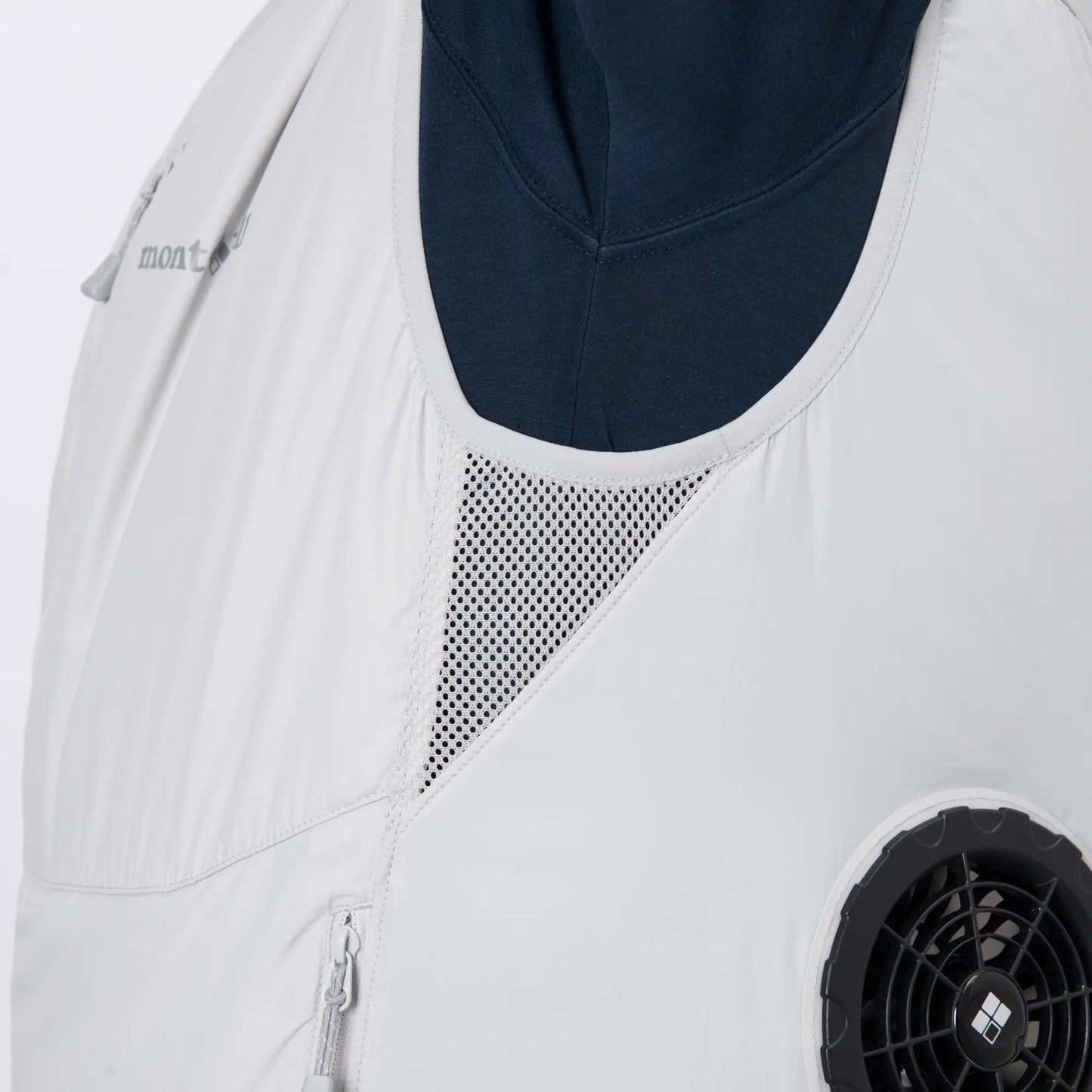 mont-bell: FanBlow Light Vest