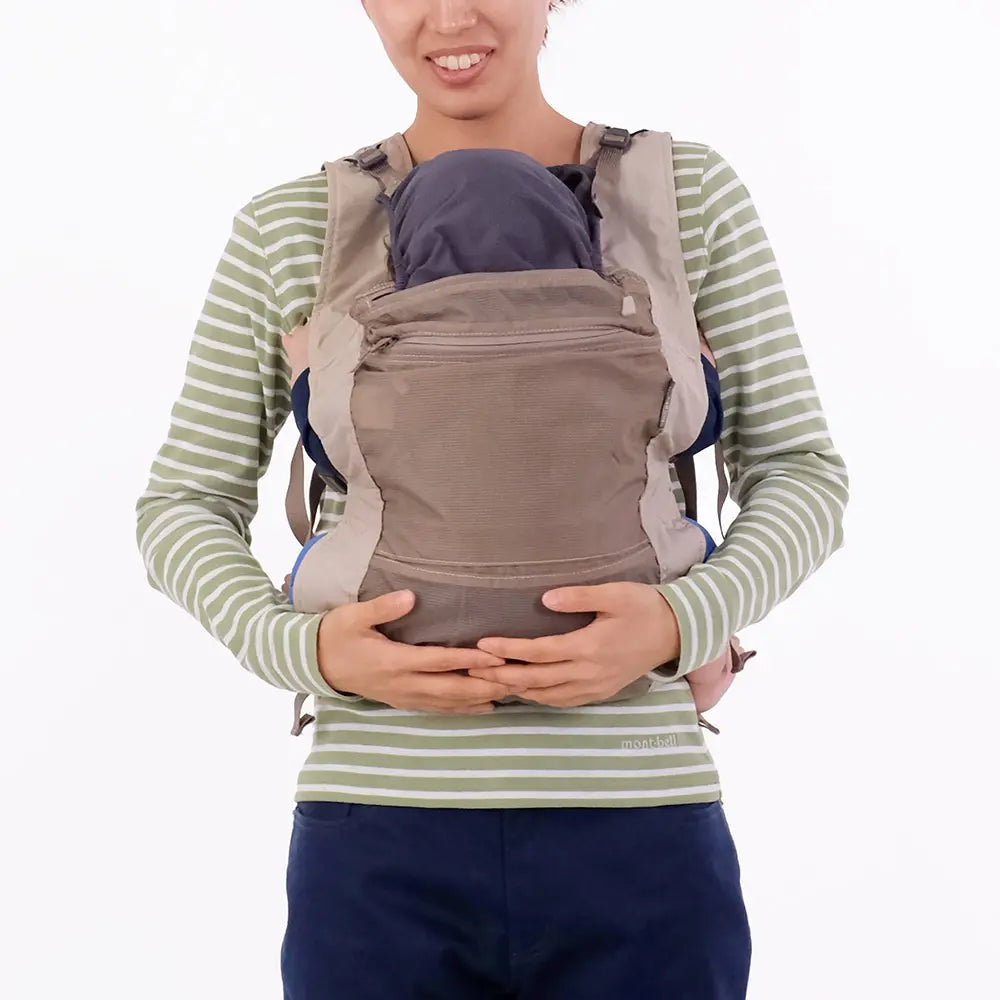mont-bell: Pocketable Baby Carrier