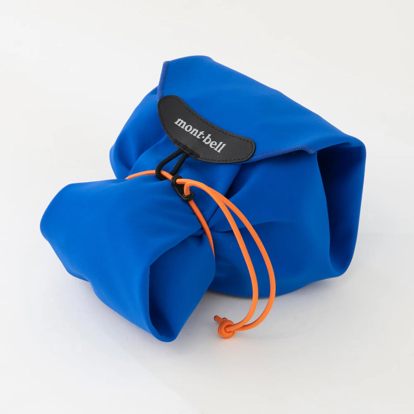 mont-bell: CLIMABARRIER Camewrap S