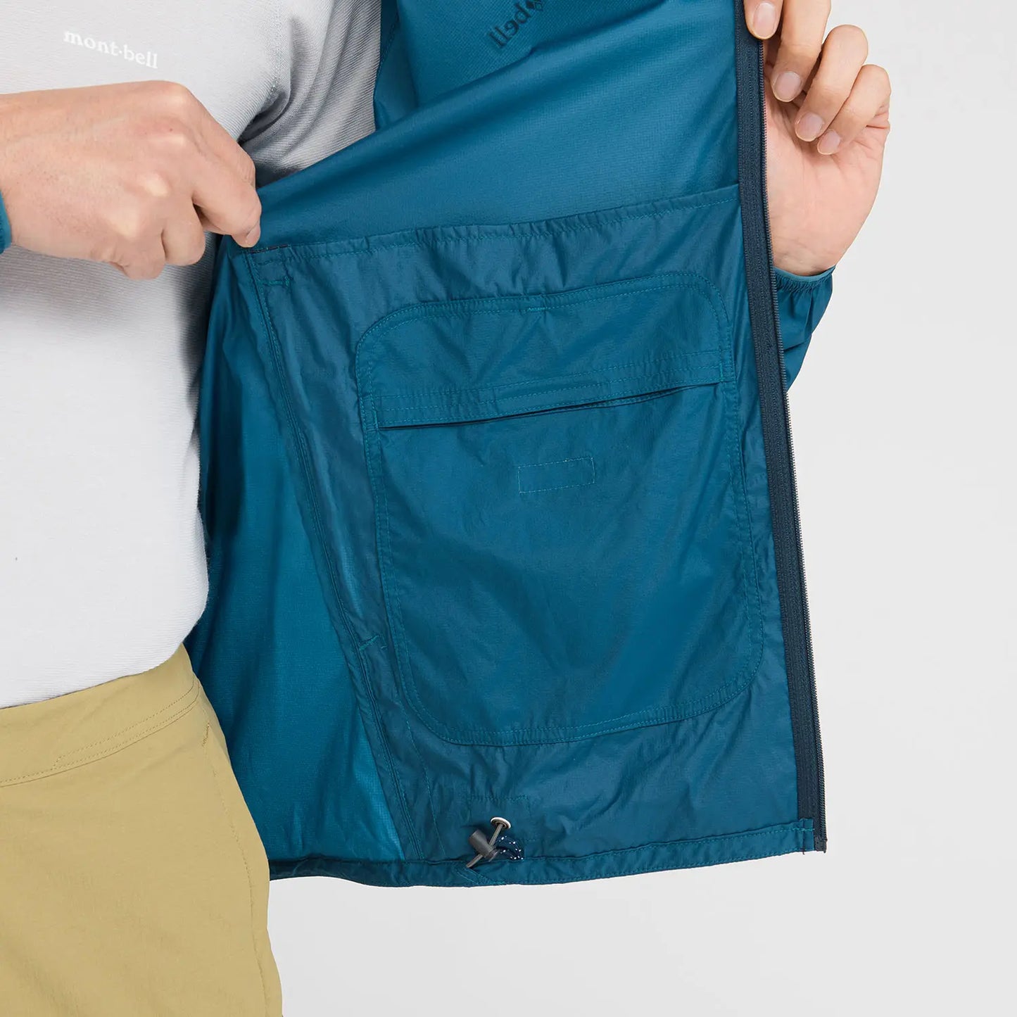 mont-bell: U.L. Stretch Wind Hooded Jacket Men's (US Size 美版尺寸)