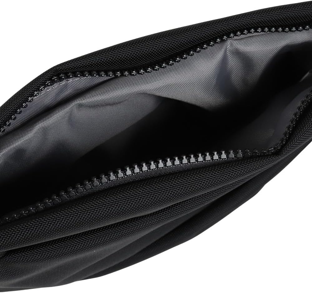 The North Face Pyrenees Shoulder Bag Small - Black view